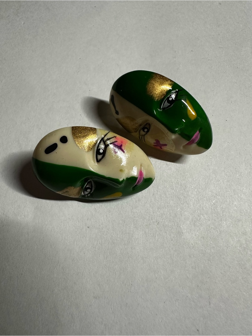 Vintage 1980s Art Deco Harlequin Comedy Tragedy Face Pierced Stud Earrings Green
